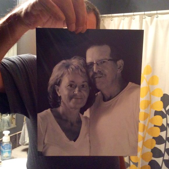 Meet your Posher, Debra - Picture 1 of 1